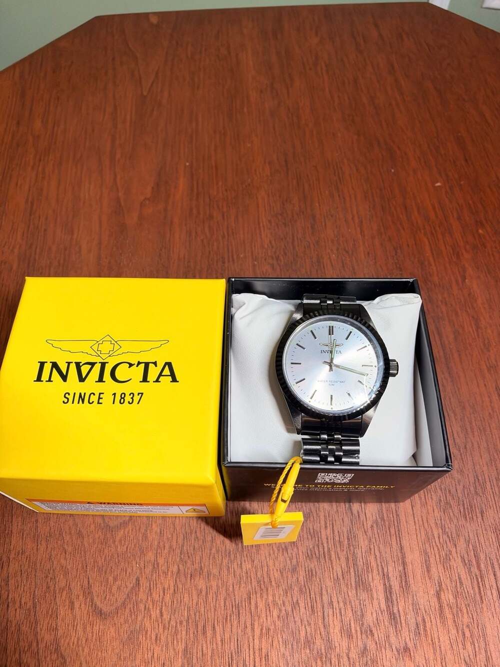 Invicta Specialty 29396 Watch Silver Dial Stainless Steel